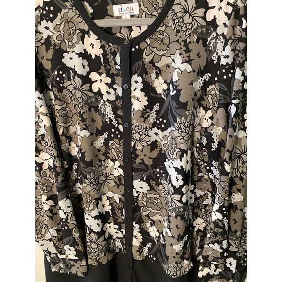 Denim & Company Button Front Jacket - Picture 4 of 6